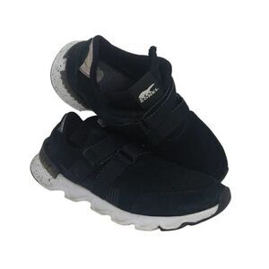 Sorel Kinetic Lite Women's Pre-owned Black Easy Close Sneakers - sz. 7 1/2
